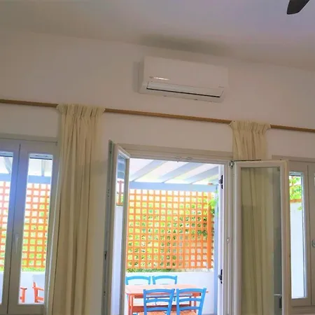 House Fontana - 2 Bedrooms House Apartamento Naxos City